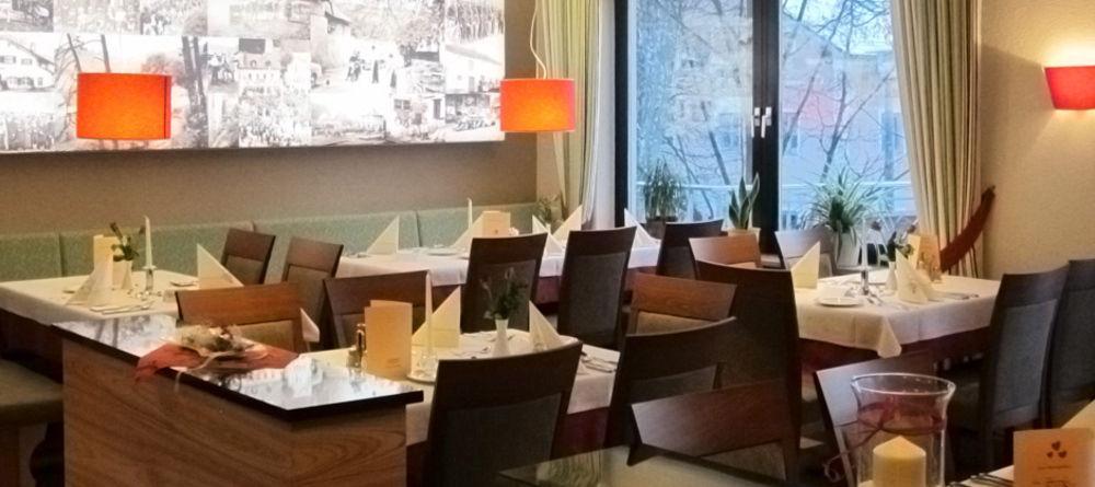 & Zur Linde Hotel